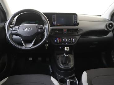 SPOTICAR Hyundai I10 1.0 Comfort | Airconditioning | Navi By App | Tweedehands -  Benzine Wit - Den Haag - 1200287852_5