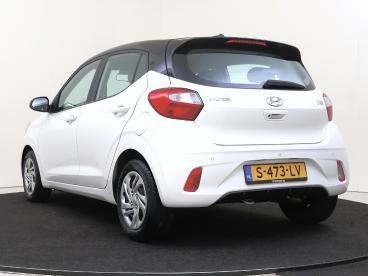 SPOTICAR Hyundai I10 1.0 67pk Premium Parkeerhulp | Camera | Apple Carp Tweedehands -  Benzine Wit - Naaldwijk - 1200290082_4