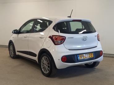 SPOTICAR Hyundai I10 1.0i Go! 2017 Lage Km Stand!! Tweedehands -  Benzine Wit - Den Haag - 1200295566_4