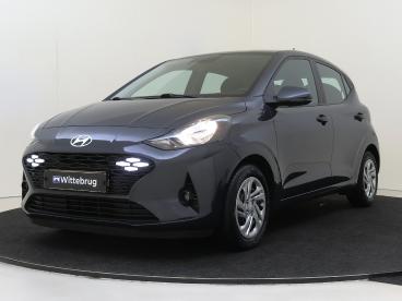 SPOTICAR Hyundai I10 1.0 Comfort ** Lage Km Stand ** Tweedehands -  Benzine Grijs - Den Haag - 1200302275_1
