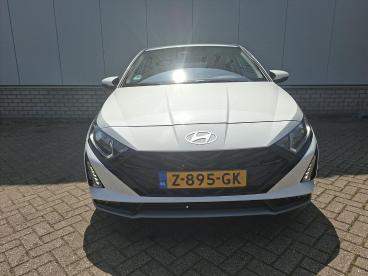 SPOTICAR Hyundai I20 1.0 T-gdi Mhev 100pk Dct Automaat I Comfort Smart Tweedehands -  Hybride Wit - Venray - 1200271642_2