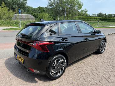 SPOTICAR Hyundai I20 1.0 T-gdi 101 Pk Comfort 5 Deurs Camera, Dodehoekd Tweedehands -  Benzine Zwart - Krimpen Aan Den Ijssel - 1200294787_4