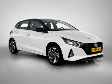 SPOTICAR Hyundai I20 1.0 100pk Comfort Smart Automaat | Navigatie | Air Tweedehands -  Hybride Wit - Oirschot - 1200302351_2