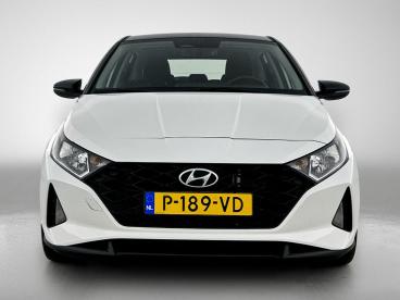 SPOTICAR Hyundai I20 1.0 100pk Comfort Smart Automaat | Navigatie | Air Tweedehands -  Hybride Wit - Oirschot - 1200302351_4