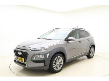 SPOTICAR Hyundai Kona 1.0t Fashion 120 Pk | Trekhaak | Climate Control | Tweedehands - Suv Benzine Grijs - Heerenveen - 1200278328_1