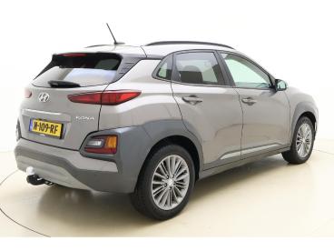 SPOTICAR Hyundai Kona 1.0t Fashion 120 Pk | Trekhaak | Climate Control | Tweedehands - Suv Benzine Grijs - Heerenveen - 1200278328_2