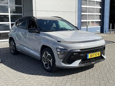 SPOTICAR Hyundai Kona 1.6 Gdi Hev 141pk Dct N-line | Navigatie | Apple/ Tweedehands - Suv Hybride Grijs - Venray - 1200278389_4