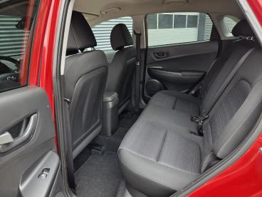 SPOTICAR Hyundai Kona 1.0t Essence | Airco | Cruise Control | Bluetooth Tweedehands - Suv Benzine Rood - Drachten - 1200297515_4