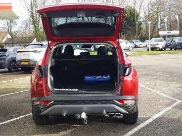 SPOTICAR Hyundai Tucson 1.6 T-gdi Hev 230pk Aut. Comfort | Navi | Bt | Cru Tweedehands - Suv Hybride Rood - Zierikzee - 1200286781_5