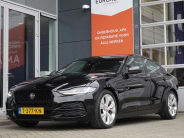 SPOTICAR Jaguar Xe 2.0 P250 Se | 1800 Kg Trekgewicht | Apple Carplay/ Tweedehands - Sedan Benzine Zwart - Sneek - 1200279979_1