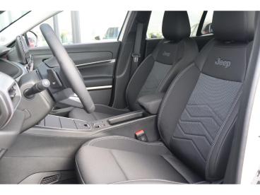 SPOTICAR Jeep Avenger 1.2 E-hybrid Summit Automaat Winter Infotainment C Tweedehands - Suv Hybride Wit - Amsterdam - 1200276929_4