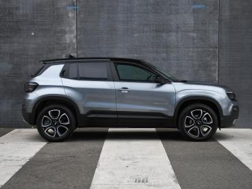 SPOTICAR Jeep Avenger Summit 1.2 E-hybrid 110pk Automaat Camera | Dab | Tweedehands - Suv Hybride Grijs - Sittard - 1200279674_4