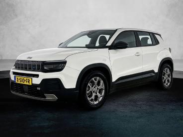 SPOTICAR Jeep Avenger Longitude 54 Kwh 156pk Automaat | Warmtepomp | Nav Tweedehands - Suv Elektrisch Wit - Eindhoven - 1200283489_1