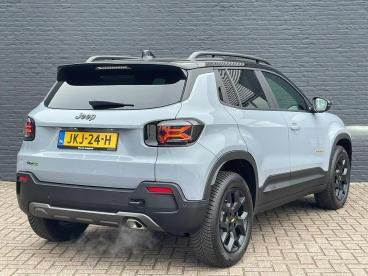 SPOTICAR Jeep Avenger 1.2t 4xe 136pk Aut The North Face I Carplay I Navi Tweedehands - Suv Benzine Grijs - Hengelo - 1200292063_5