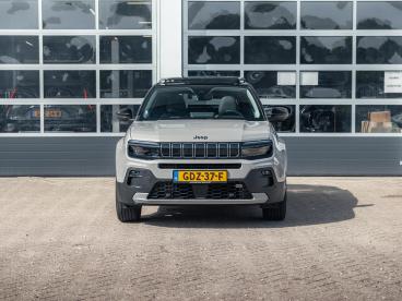 SPOTICAR Jeep Avenger 1.2 E-hybrid Summit | Leder & Winter Pack | Schuif Tweedehands - Suv Hybride Beige - Waddinxveen - 1200296424_2