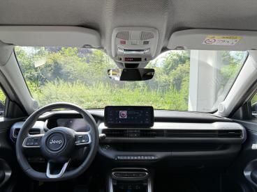 SPOTICAR Jeep Avenger Summit 54 Kwh | Climate & Adaptive Cruise Control Tweedehands - Suv Elektrisch Zilver - Wirdum (fr) - 1200296471_5