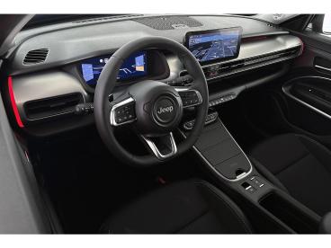 SPOTICAR Jeep Avenger 1.2 E-hybrid Summit * Trekhaak * Stoel Verwarming Tweedehands - Suv Hybride Zwart - Almere - 1200296708_5