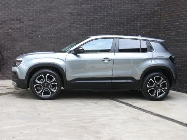 SPOTICAR Jeep Avenger Summit 100pk | Achteruitrijcamera | Dodehoekdetect Tweedehands - Suv Benzine Grijs - Doorn - 1200299276_2