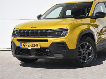 SPOTICAR Jeep Avenger Longitude 1.2 E-hybrid 110pk Automaat Cruise.c | P Tweedehands - Suv Hybride Geel - Roermond - 1200300410_2