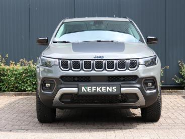 SPOTICAR Jeep Compass 4xe 240pk Overland Automaat | Plug-in Hybrid | Ach Tweedehands - Suv Plugin Hybrid Grijs - Baarn - 1200270849_2