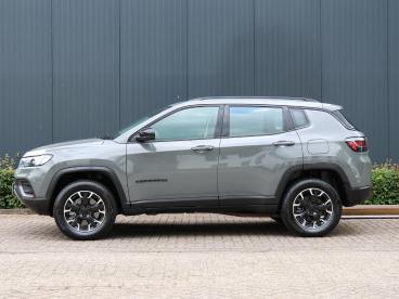 SPOTICAR Jeep Compass 4xe 240pk Overland Automaat | Plug-in Hybrid | Ach Tweedehands - Suv Plugin Hybrid Grijs - Baarn - 1200270849_3