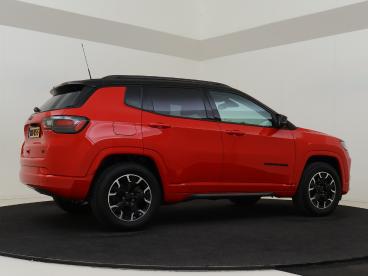 SPOTICAR Jeep Compass 4xe 240 Plug-in Hybrid Electric S | Leuke Sportiev Tweedehands - Suv Plugin Hybrid Rood - Bergschenhoek - 1200271056_5