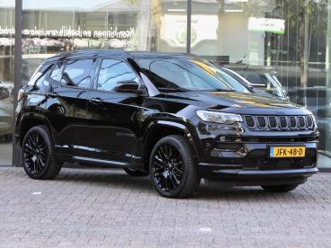 SPOTICAR Jeep Compass 4xe 240 Plug-in Hybrid Electric S | Navi / Leder / Tweedehands - Suv Plugin Hybrid Zwart - Tiel - 1200278805_1