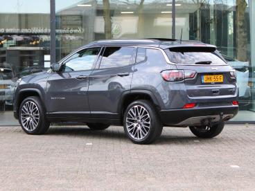 SPOTICAR Jeep Compass 1.3t Limited Automaat | Navi / Panoramadak / Camer Tweedehands - Suv Benzine Grijs - Tiel - 1200281073_2