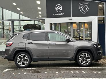 SPOTICAR Jeep Compass 1.4 Multiair Opening Edition Plus | Trekhaak | Led Tweedehands - Suv Benzine Grijs - Emmeloord - 1200281770_3