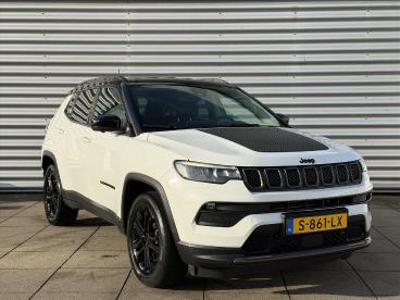 SPOTICAR Jeep Compass 1.3t Phev 4xe 240pk Eawd Automaat Upland Navigatie Tweedehands - Suv Plugin Hybrid Wit - Velp - 1200283965_2