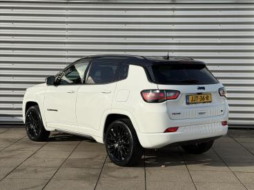 SPOTICAR Jeep Compass 1.3t 4xe 240pk E-awd Automaat S Unieke Km Stand | Tweedehands - Suv Plugin Hybrid Wit - Velp - 1200283986_4