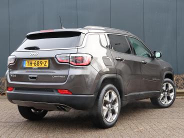 SPOTICAR Jeep Compass 1.4t 170pk Opening Edition Automaat 4x4 | Winter P Tweedehands - Suv Benzine Grijs - Baarn - 1200285051_5