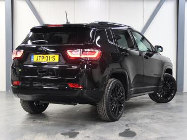 SPOTICAR Jeep Compass 1.5t 130pk E-hybrid Limited | Automaat | Applecarp Tweedehands - Suv Hybride Zwart - Amersfoort - 1200285529_3