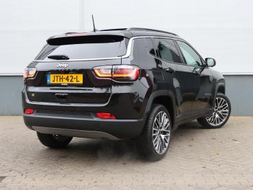 SPOTICAR Jeep Compass 1.5t E-hybrid Limited | Panoramadak | 360 Graden C Tweedehands - Suv Hybride Zwart - De Meern - 1200286333_3