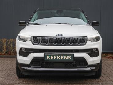 SPOTICAR Jeep Compass 4xe 240pk S Automaat | Plug-in Hybrid | Leer | Sto Tweedehands - Suv Plugin Hybrid Wit - Baarn - 1200287696_2