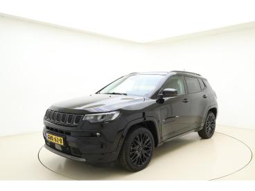 SPOTICAR Jeep Compass 4xe 240 Plug-in Hybrid Electric S Automaat | Navig Tweedehands - Suv Plugin Hybrid Zwart - Leeuwarden - 1200288417_1