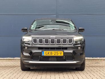 SPOTICAR Jeep Compass 1.3t 4xe Demo Deal I 190pk Altitude | Carplay | Wi Tweedehands - Suv Plugin Hybrid Zwart - Nijmegen - 1200292122_4