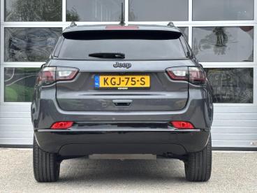 SPOTICAR Jeep Compass 1.5t E-hybrid 130pk Summit Automaat | Lederen Bekl Tweedehands - Suv Hybride Grijs - Baarn - 1200293295_5
