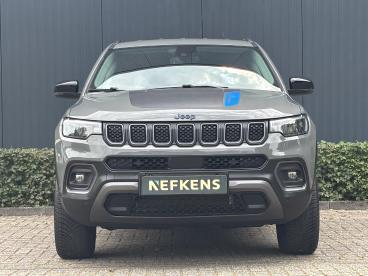 SPOTICAR Jeep Compass 4xe 240 Plug-in Hybrid Electric Trailhawk | Naviga Tweedehands - Suv Plugin Hybrid Grijs - Baarn - 1200294346_2