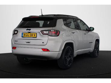 SPOTICAR Jeep Compass 4xe 240 Plug-in Hybrid Electric S Panoramadak Alpi Tweedehands - Suv Plugin Hybrid Grijs - Amsterdam - 1200296208_3