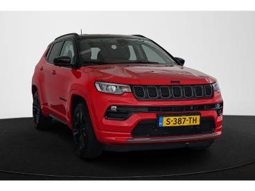 SPOTICAR Jeep Compass 4xe 240 Plug-in Hybrid Electric S Winterpakket 360 Tweedehands - Suv Plugin Hybrid Rood - Mijdrecht - 1200296551_2