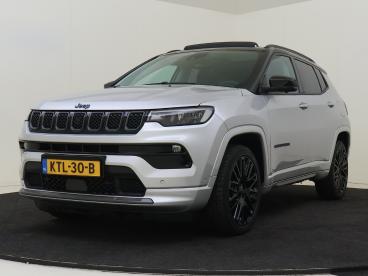 SPOTICAR Jeep Compass 4xe 240 Plug-in Hybrid Electric S Tweedehands - Suv Plugin Hybrid Grijs - Den Haag - 1200300820_1