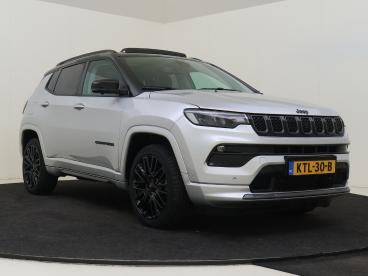 SPOTICAR Jeep Compass 4xe 240 Plug-in Hybrid Electric S Tweedehands - Suv Plugin Hybrid Grijs - Den Haag - 1200300820_3