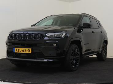 SPOTICAR Jeep Compass 4xe 240 Plug-in Hybrid Electric S Tweedehands - Suv Plugin Hybrid Zwart - Den Haag - 1200301023_1