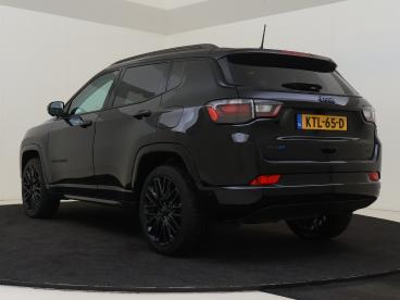 SPOTICAR Jeep Compass 4xe 240 Plug-in Hybrid Electric S Tweedehands - Suv Plugin Hybrid Zwart - Den Haag - 1200301023_4