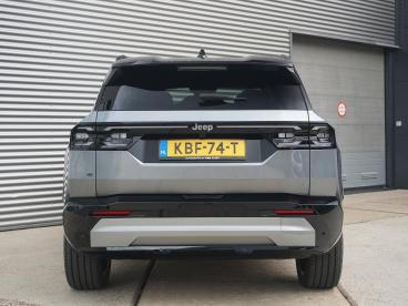 SPOTICAR Jeep Compass First Edition 74 Kwh | Actieprijs* | Adapt. Cruise Tweedehands - Suv Elektrisch Grijs - Waddinxveen - 1200301648_5