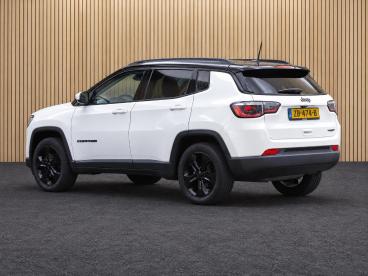 SPOTICAR Jeep Compass 1.4 Multiair Night Eagle | Navi / Camera / Climate Tweedehands - Suv Benzine Wit - Tiel - 1200301956_2