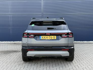 SPOTICAR Jeep Compass First Edition 74 Kwh | Panoramadak | Massage | Foc Tweedehands - Suv Elektrisch Grijs - Nijmegen - 1200303088_5