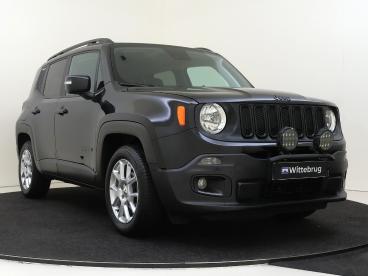 SPOTICAR Jeep Renegade 1.4 Multiair Limited | Navigatie | Climate Control Tweedehands - Suv Benzine Zwart - Den Haag - 1200287857_3