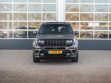 SPOTICAR Jeep Renegade 1.3t Automaat 80th Anniversary | Schuif/kanteldak Tweedehands - Suv Benzine Grijs - Waddinxveen - 1200291615_2